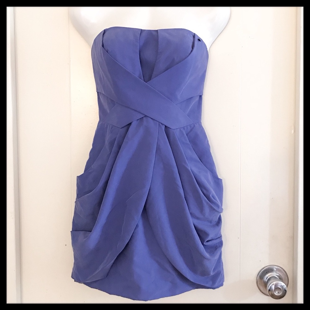Strapless mini dress in dark lavender with pockets - Picture 2 of 5